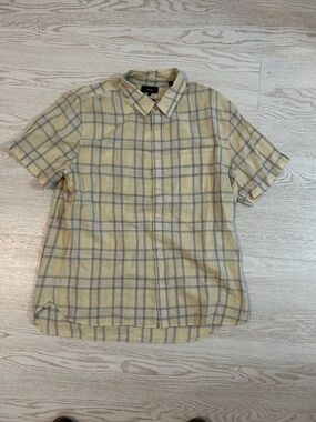 Vince Short-Sleeve Plaid Button-Down in Yellow and Gray